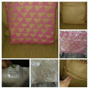 The Earth Company 100% Pure Jute Cushion, Amaranth